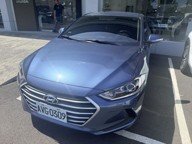 HYUNDAI現代 ELANTRA  第1張相片