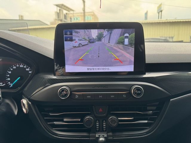 FORD福特 FOCUS  第13張相片
