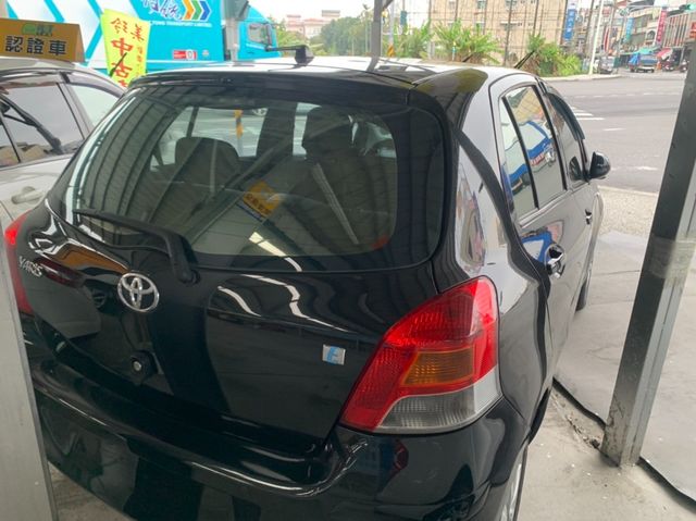 TOYOTA豐田 YARIS  第2張相片