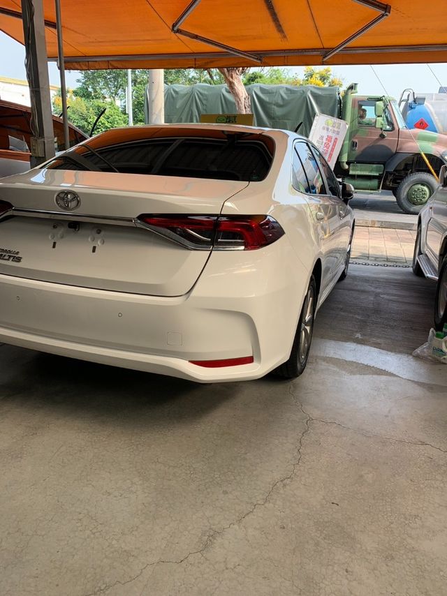 TOYOTA豐田 ALTIS  第4張相片