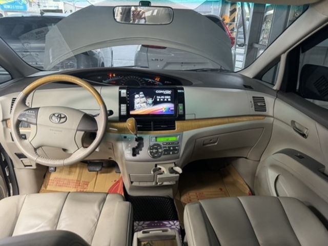 TOYOTA豐田 PREVIA  第5張相片