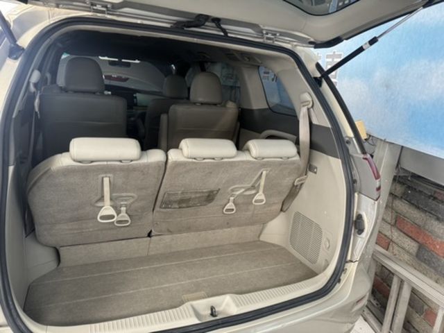TOYOTA豐田 PREVIA  第7張相片