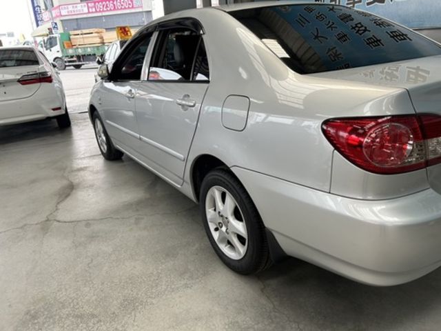 TOYOTA豐田 ALTIS  第2張相片