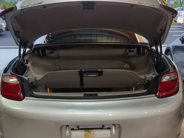 LEXUS凌志 SC430  第13張相片