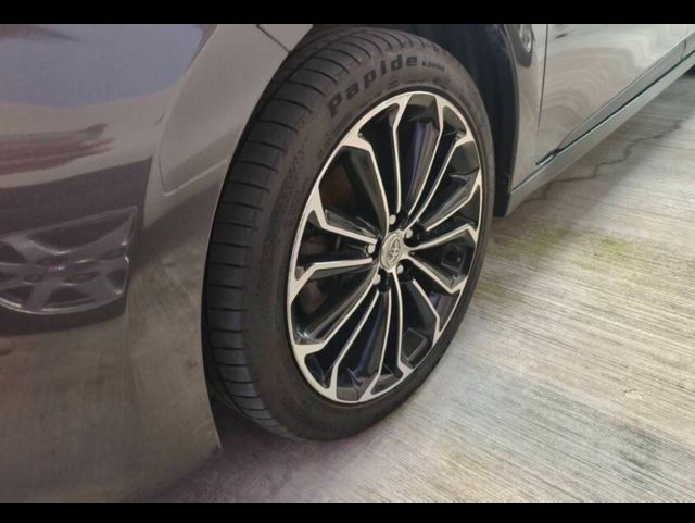 TOYOTA豐田 ALTIS  第7張相片