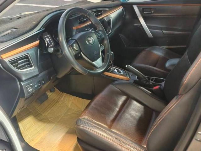 TOYOTA豐田 ALTIS  第21張相片