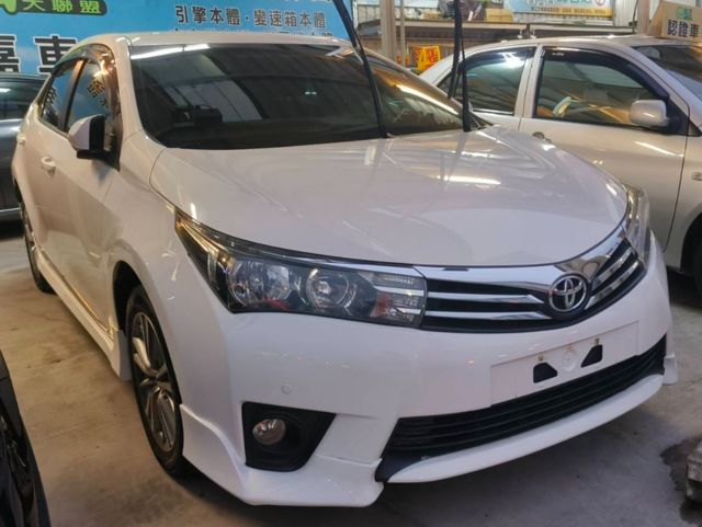 TOYOTA豐田 ALTIS  第5張相片