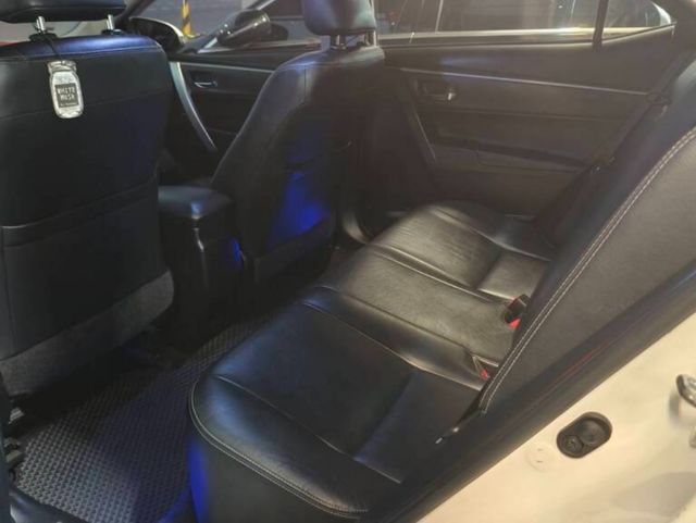 TOYOTA豐田 ALTIS  第21張相片