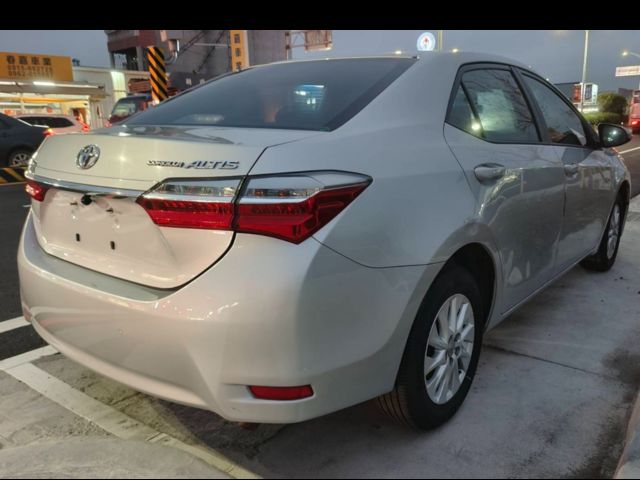 TOYOTA豐田 ALTIS  第7張相片