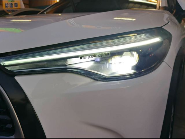 TOYOTA豐田 COROLLA CROSS  第8張相片
