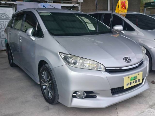 TOYOTA豐田 WISH  第3張相片
