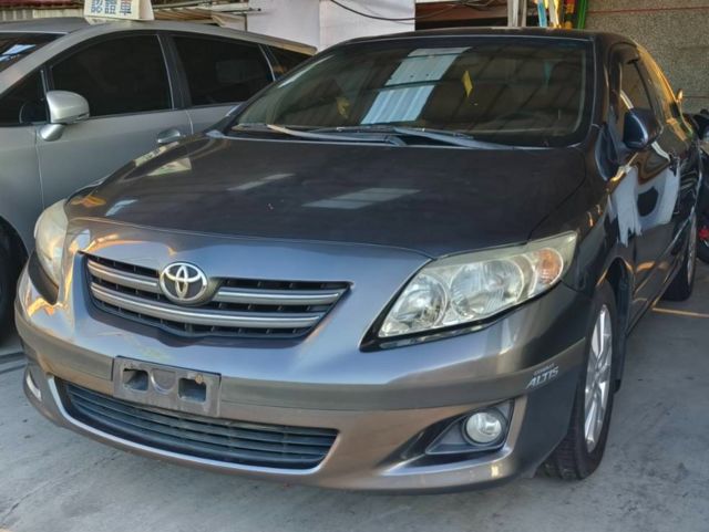 TOYOTA豐田 ALTIS  第1張相片