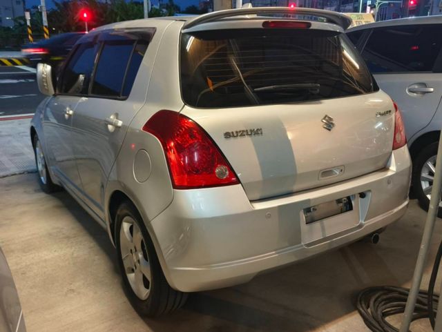 SUZUKI鈴木 SWIFT  第4張相片