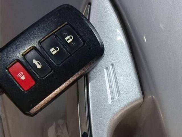 TOYOTA豐田 ALTIS  第7張相片