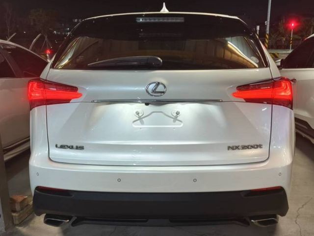 LEXUS凌志 NX200T  第6張相片