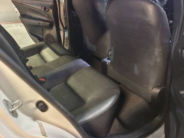 TOYOTA豐田 YARIS  第7張相片