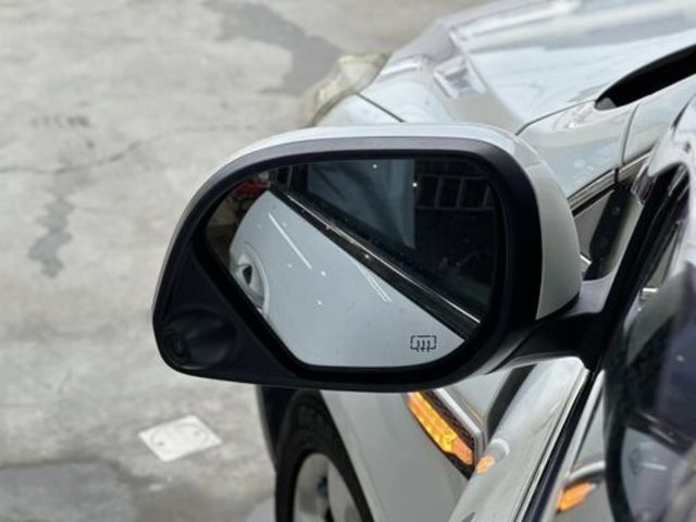 LUXGEN納智捷 U7 TURBO  第9張相片