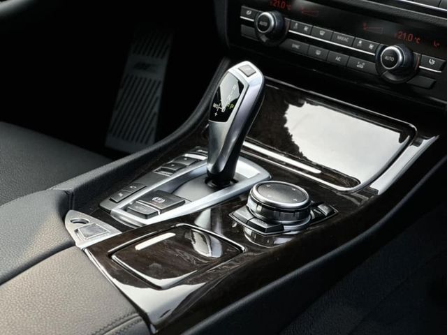 BMW寶馬 520I  第10張相片