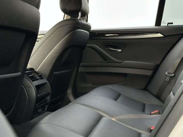 BMW寶馬 520I  第14張相片