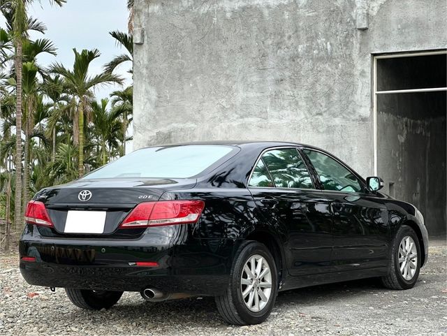 TOYOTA豐田 CAMRY  第2張相片