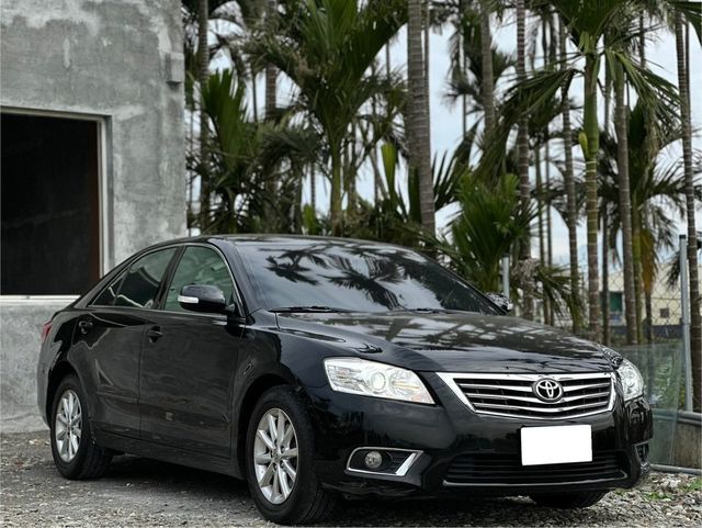 TOYOTA豐田 CAMRY  第3張相片