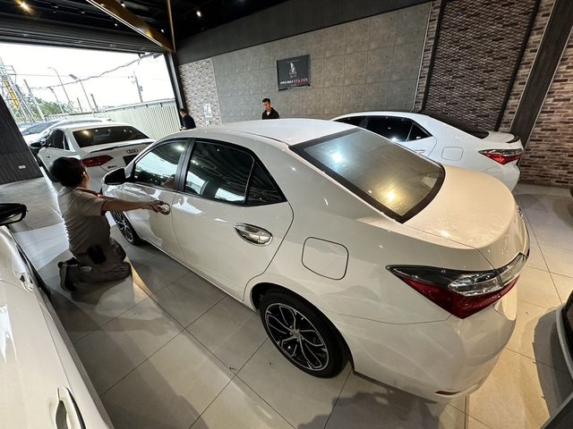 TOYOTA豐田 ALTIS  第4張相片