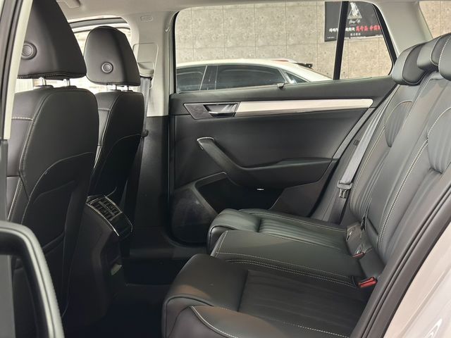 SKODA司科達 SUPERB COMBI  第18張相片
