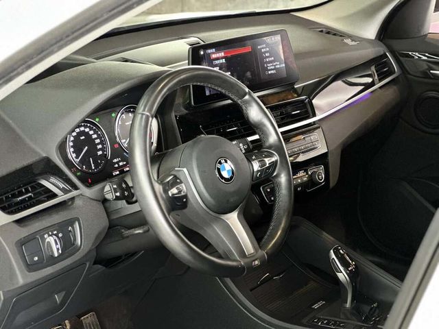 BMW寶馬 X1  第12張相片