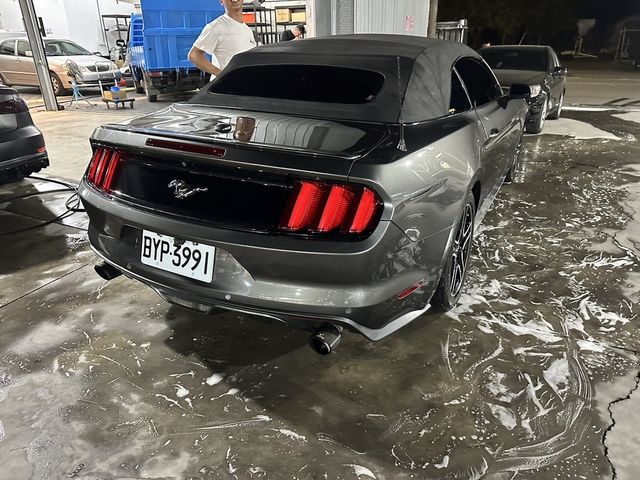 FORD福特 MUSTANG  第2張相片