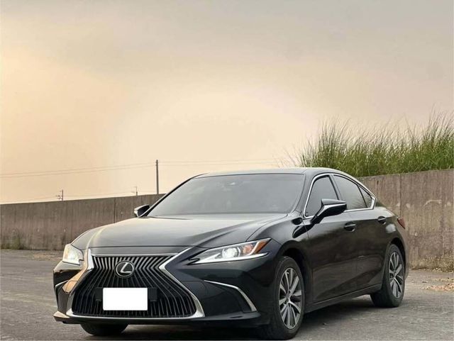 LEXUS凌志 ES200  第1張相片