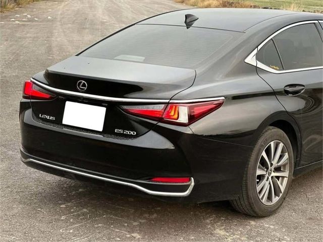 LEXUS凌志 ES200  第2張相片