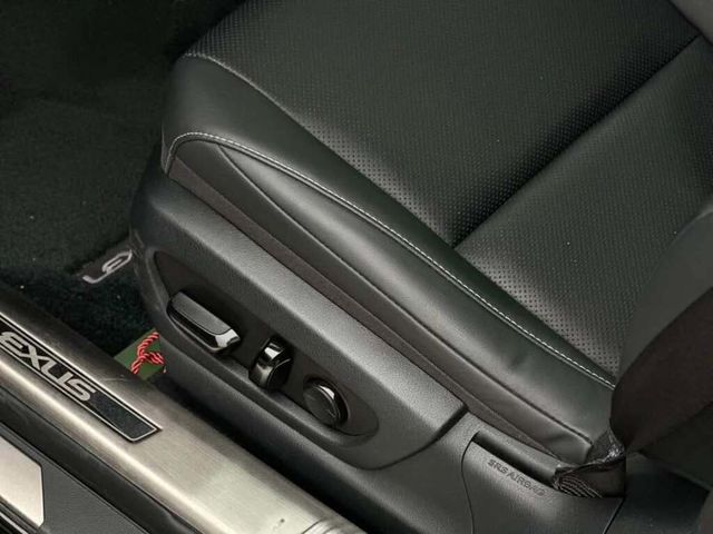 LEXUS凌志 ES200  第9張相片