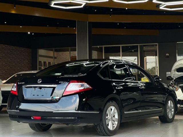 NISSAN日產 TEANA  第2張相片
