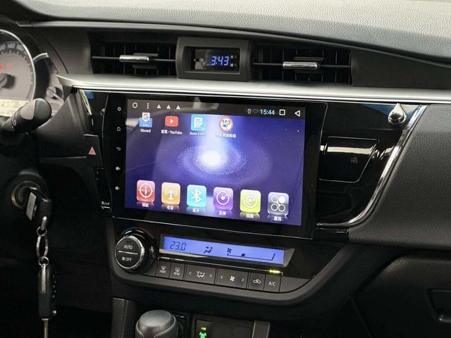 TOYOTA豐田 ALTIS  第9張相片