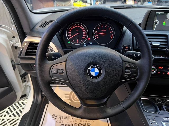 BMW寶馬 116I  第7張相片