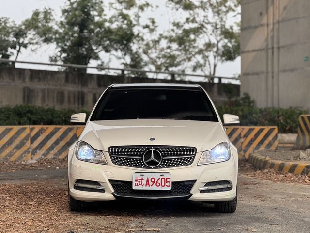 M-BENZ賓士 C180  第2張相片