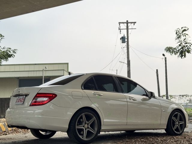M-BENZ賓士 C180  第3張相片