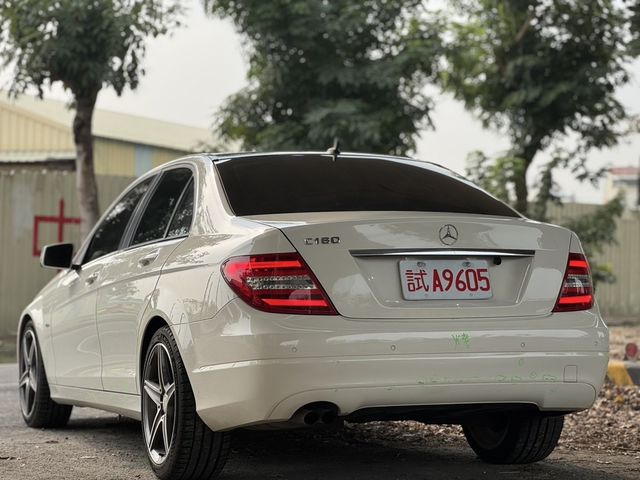 M-BENZ賓士 C180  第4張相片