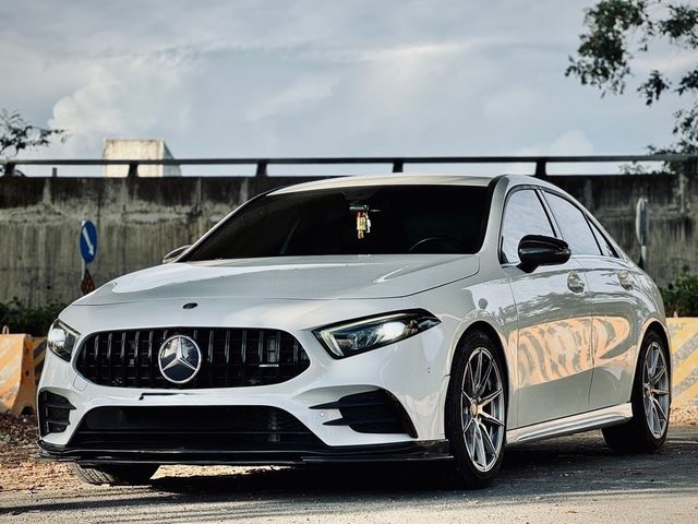 M-BENZ賓士 A180  第1張相片