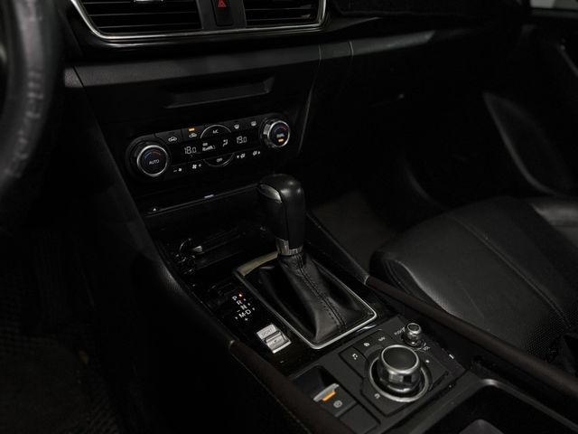 MAZDA馬自達 MAZDA 3  第13張相片