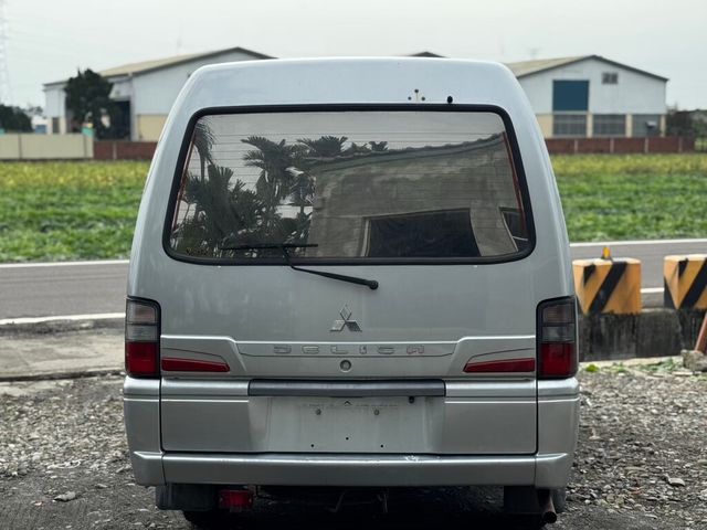 MITSUBISHI三菱 DELICA  第13張相片