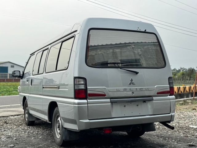 MITSUBISHI三菱 DELICA  第17張相片