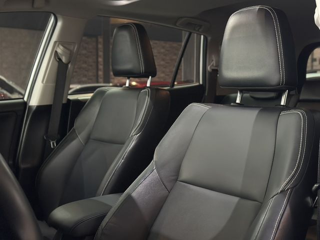 TOYOTA豐田 RAV4  第5張相片