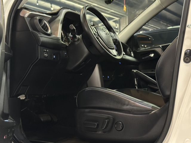 TOYOTA豐田 RAV4  第7張相片