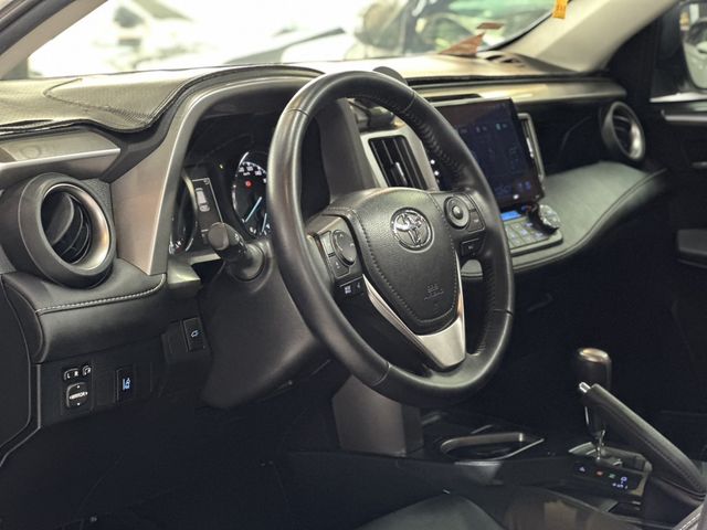 TOYOTA豐田 RAV4  第9張相片