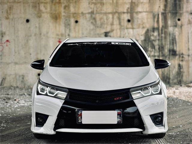TOYOTA豐田 ALTIS  第1張相片