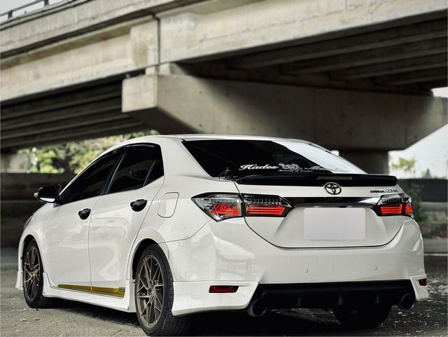 TOYOTA豐田 ALTIS  第5張相片