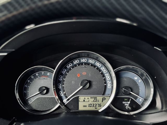 TOYOTA豐田 ALTIS  第17張相片