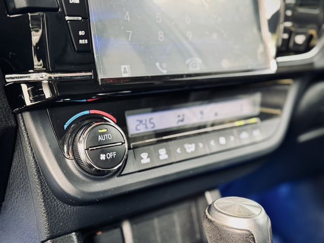 TOYOTA豐田 ALTIS  第19張相片