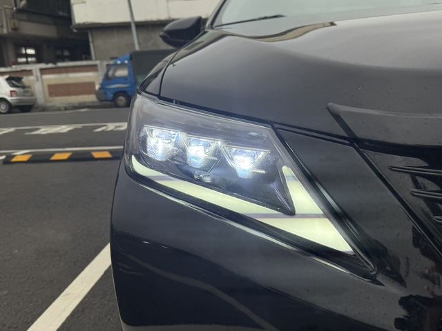 TOYOTA豐田 CAMRY  第9張相片